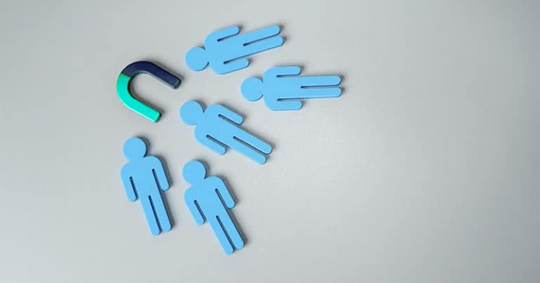 Como integrar o CRM ao seu site imobiliário para melhorar as vendas?