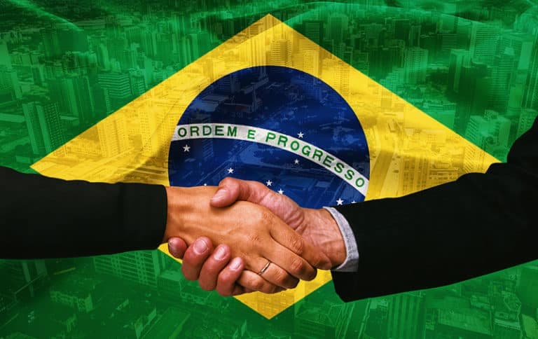 Negociação à brasileira: o segredo para nunca perder um cliente no Brasil