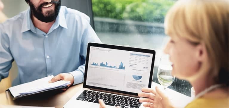 Fim das planilhas? Como os softwares de gestão financeira estão simplificando a rotina das imobiliárias