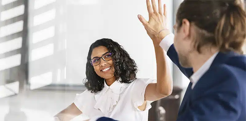 Seu-site-imobiliário-é-um-vendedor-24-7