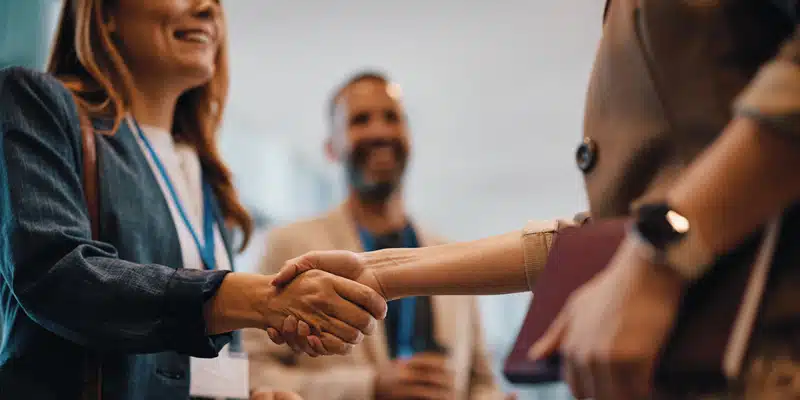 Como-usar-os-eventos-imobiliários-para-construir-networking